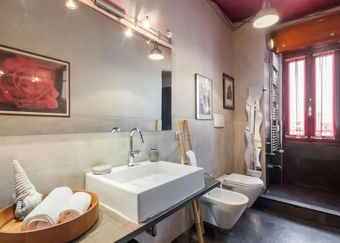 Апартаменты Bohemien Chic 20 Minutes From The Duomo By Hotea
